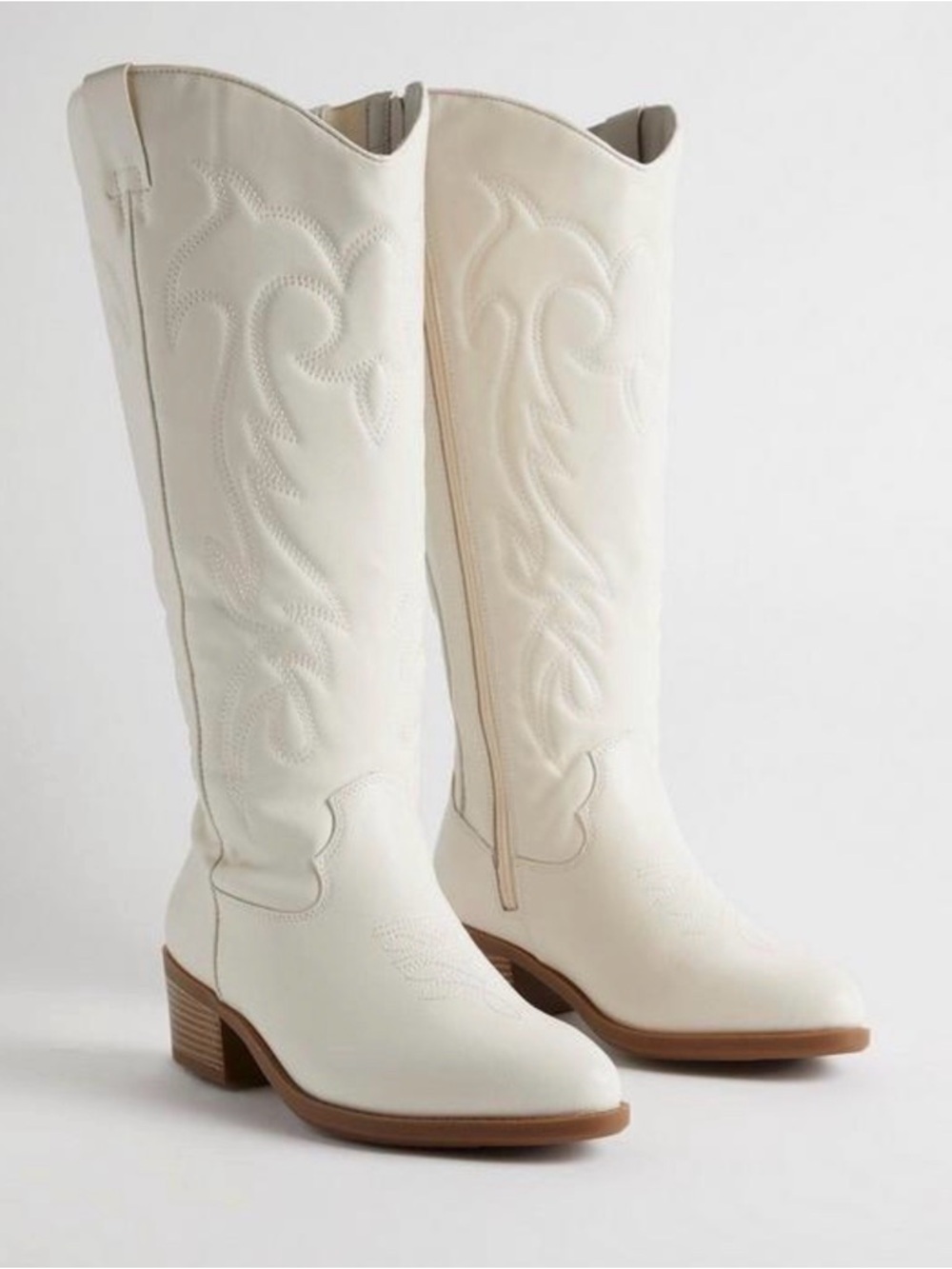 Women’s Knee-High Western Cowboy Boots - White